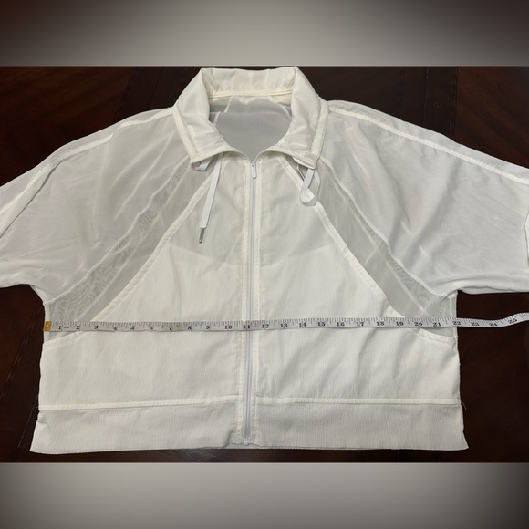 lululemon athletica White Utility Jacket Versatile and Stylish 🤍🤍🤍 - Picture 5 of 10